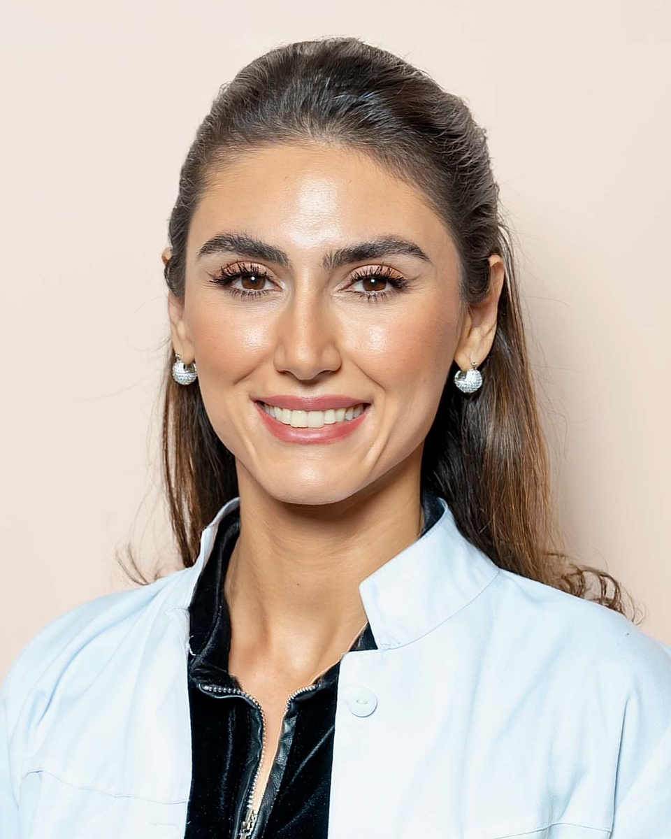 Nazanin Böhle, Doctor of Dental Surgery (D.D.S)